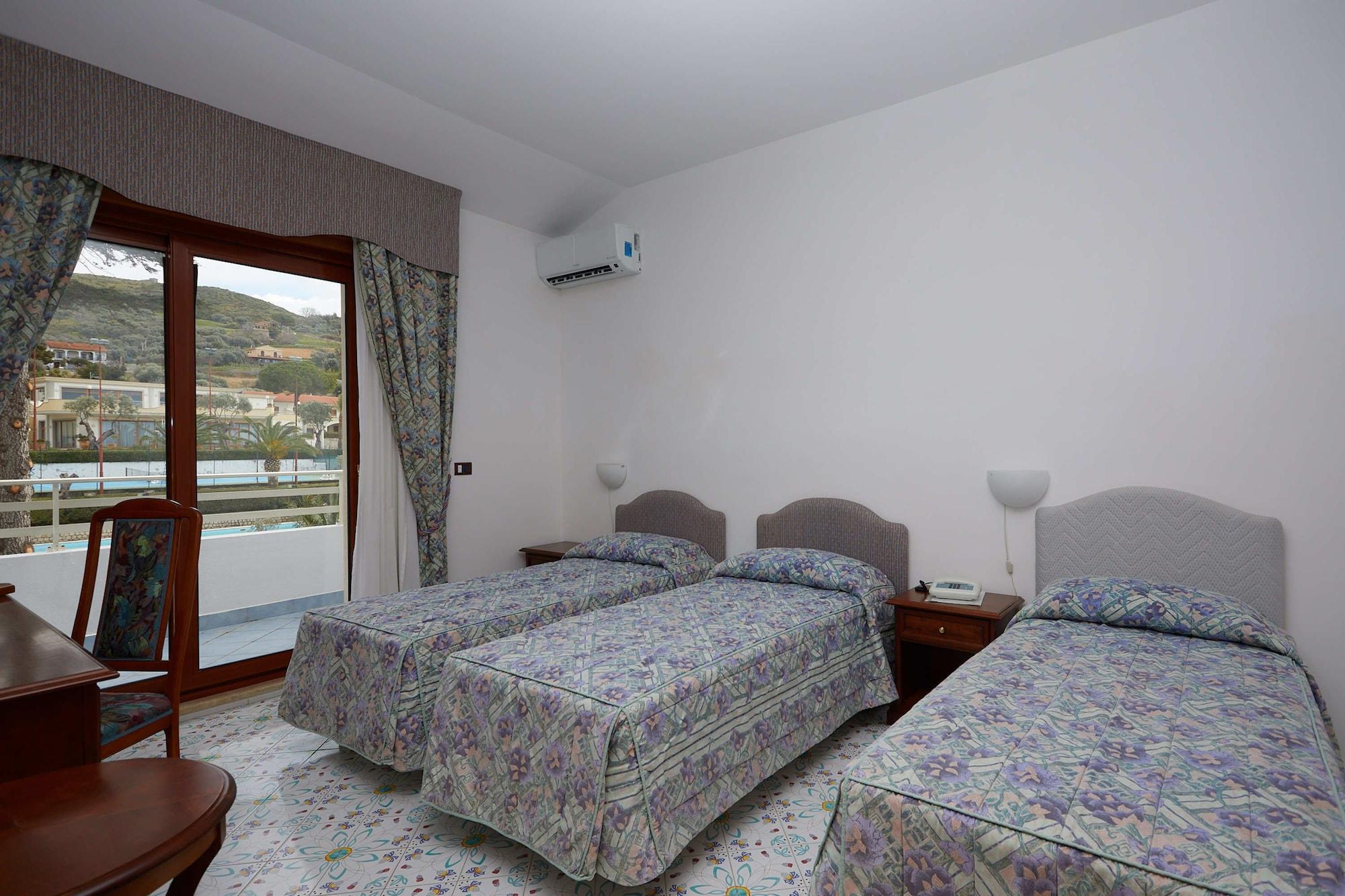 Club Residence La Castellana Belvedere Marittimo Eksteriør billede